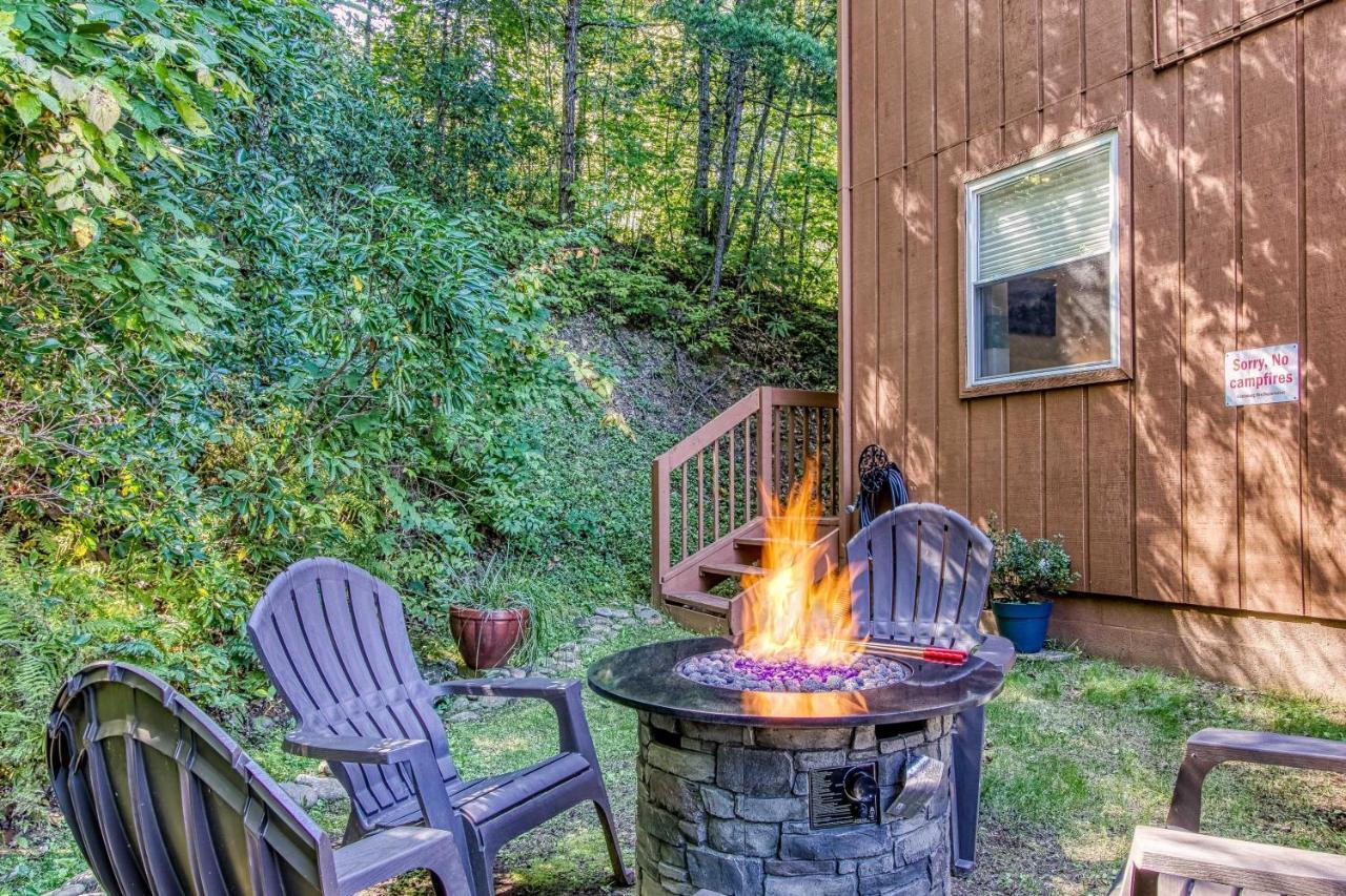 Cozy Cabin With Mountain Views Near Skylift Park! 蓋特林堡 外观 照片